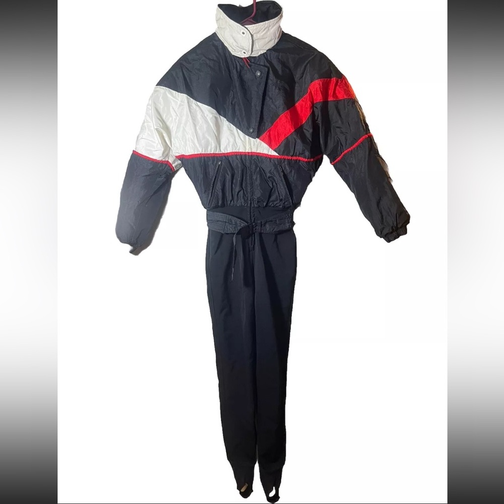 ⛷️ Vintage 80s Serac ski suit ⛷️